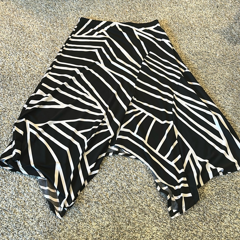 Chico’s Handkerchief Hem Skirt